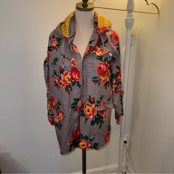 Matilda Jane Women’s Small Grey Red Floral Anorak Full Zip Rain Jacket - Picture 2 of 8